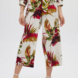 Linen Wide-Leg Pants With Floral Print close up