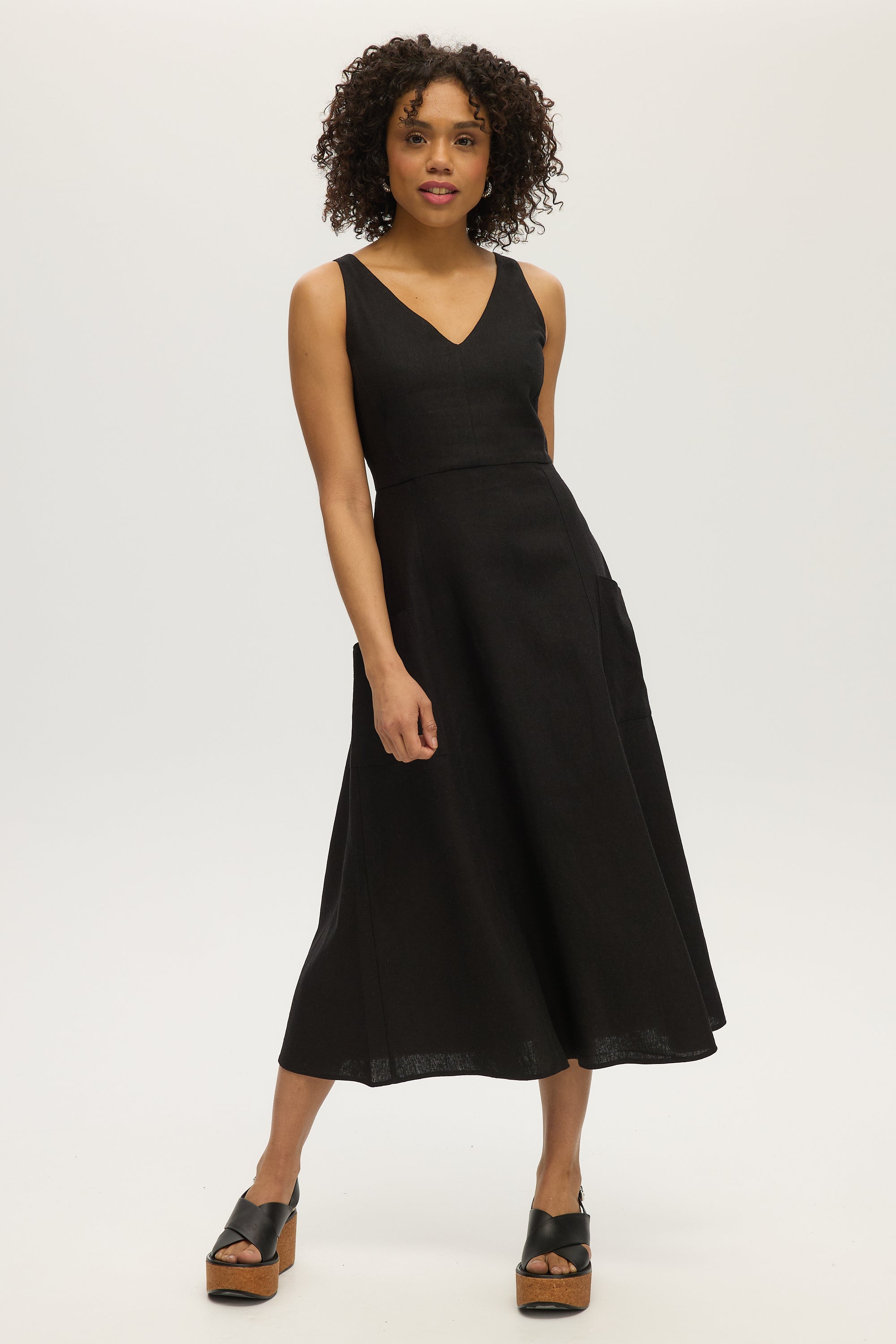 Black SLEEVELESS LINEN MIDI DRESS M