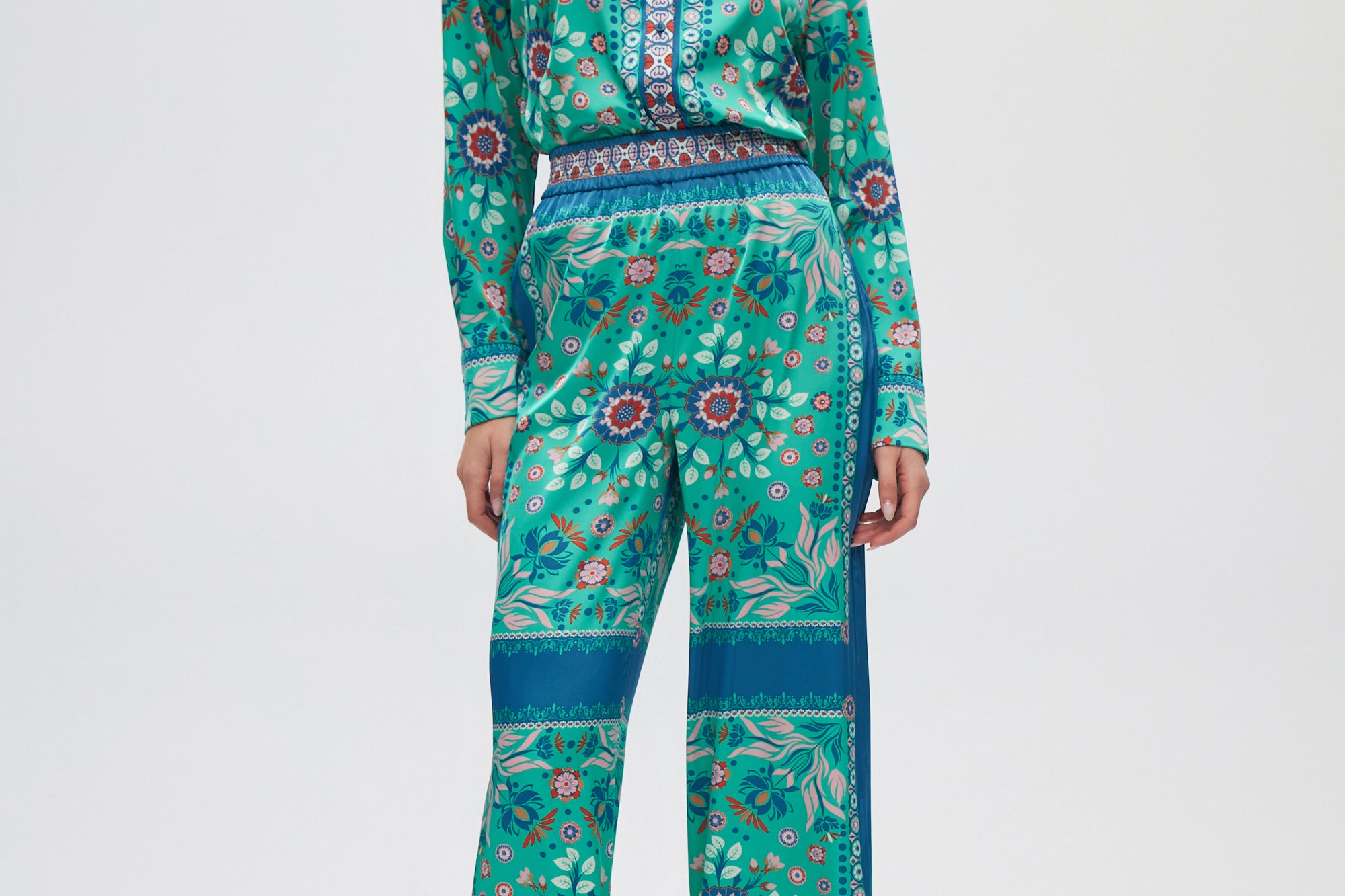 Teal Relaxed Floral Printed Bottoms front