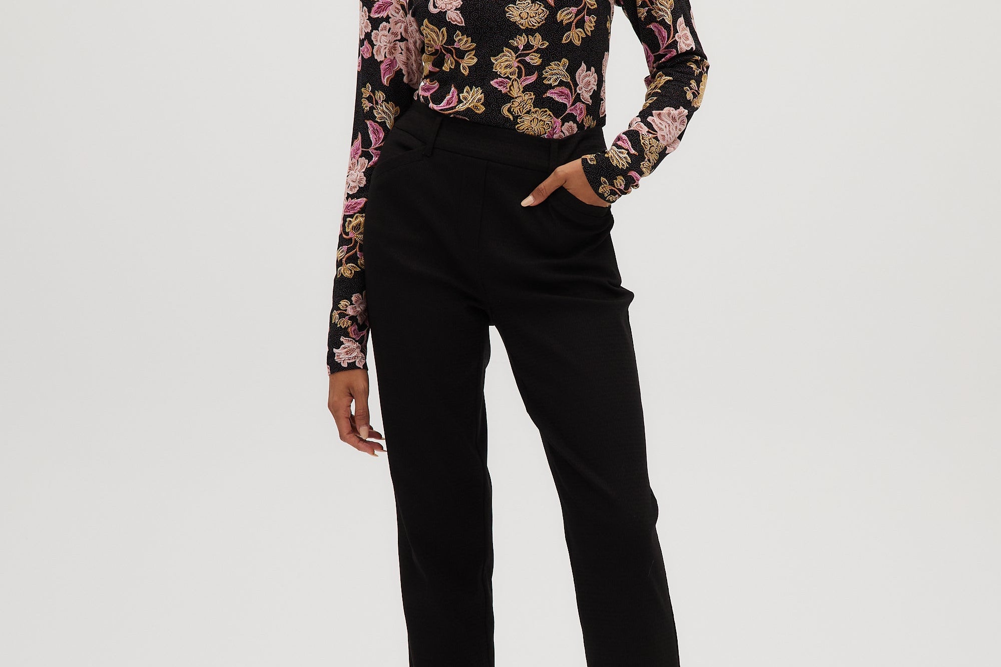 Blush Gold Fitted turtleneck in vintage floral full body