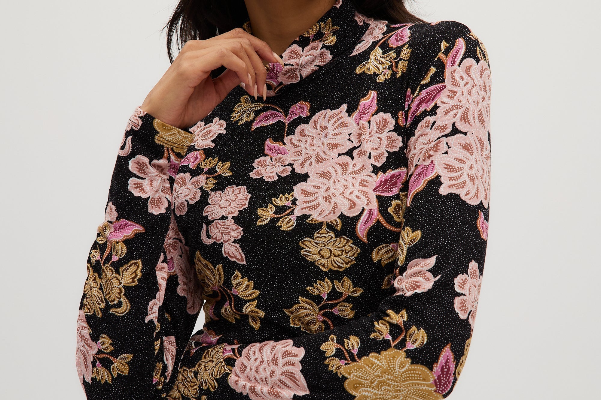Blush Gold Fitted turtleneck in vintage floral front 2