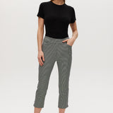 Black and off-white houndstooth capri with pull-on waistband and cropped length.