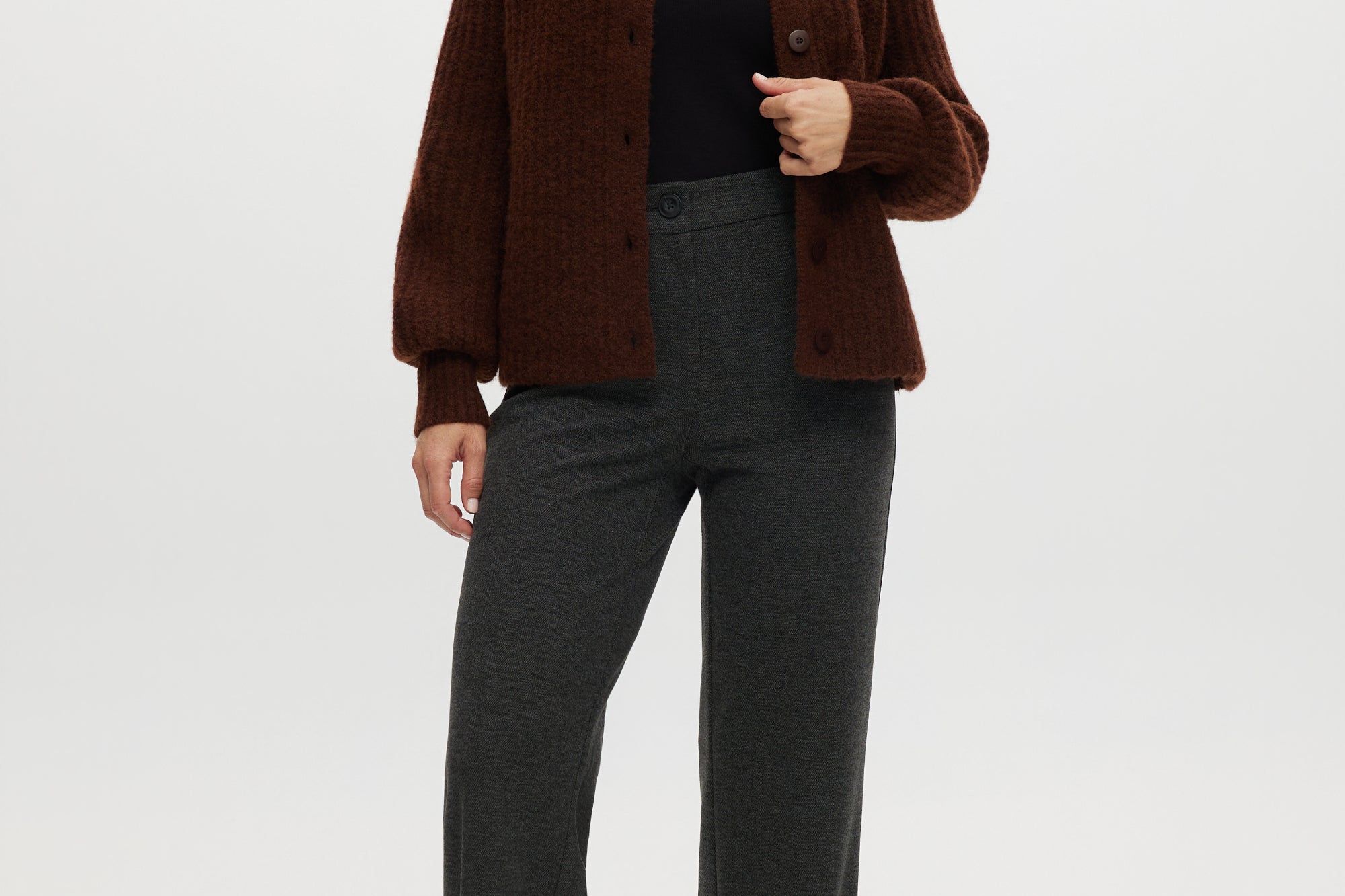 Coffee shaker stitch raglan cardigan featuring ribbed cuffs and hem by Hilary Radley.