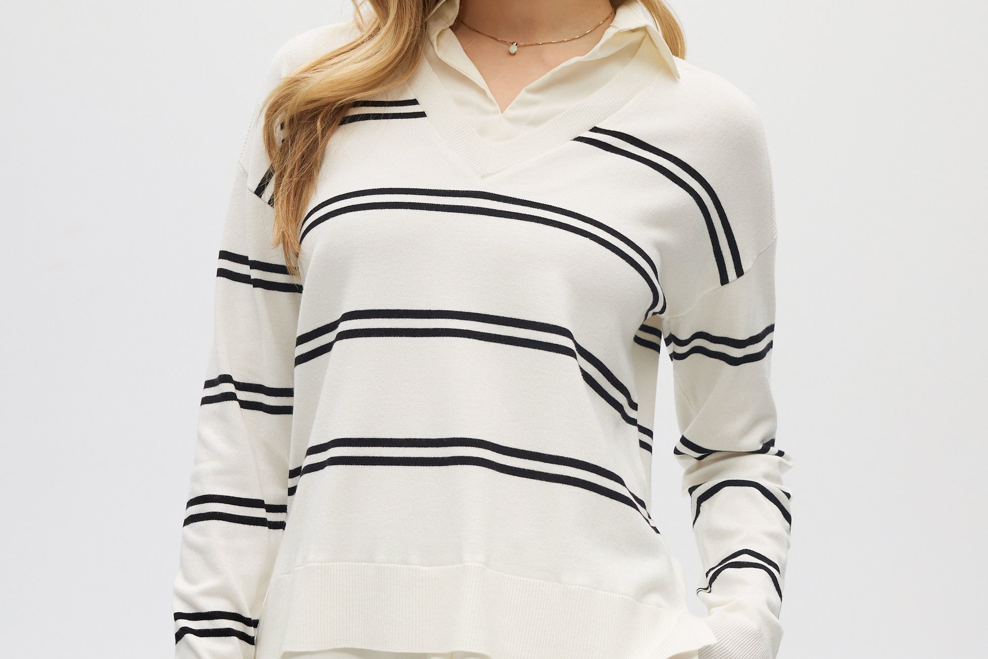 Off White V-neck Sweater Top Combo front 2