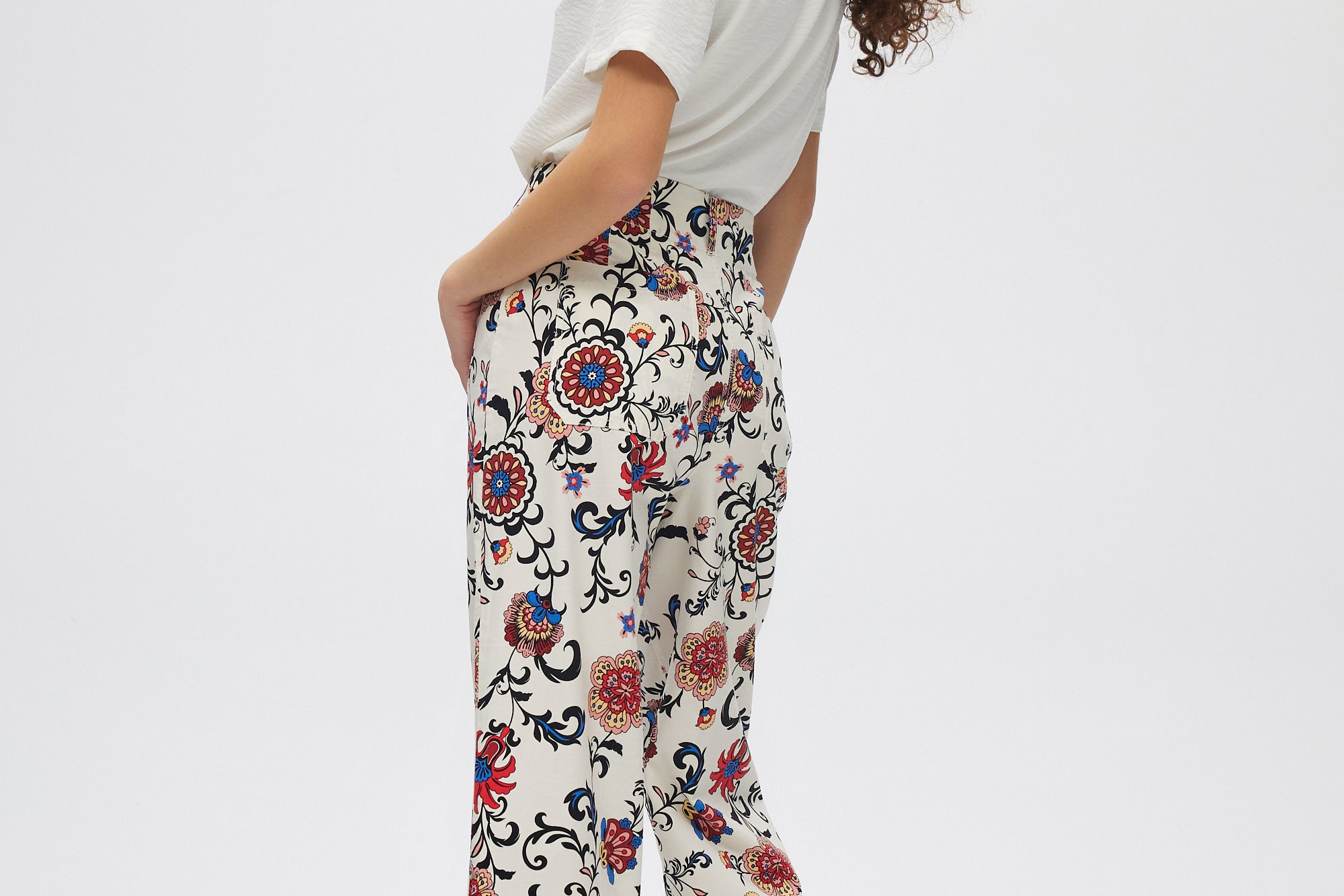 Cream Wide Leg Printed Pants With Floral Print back 