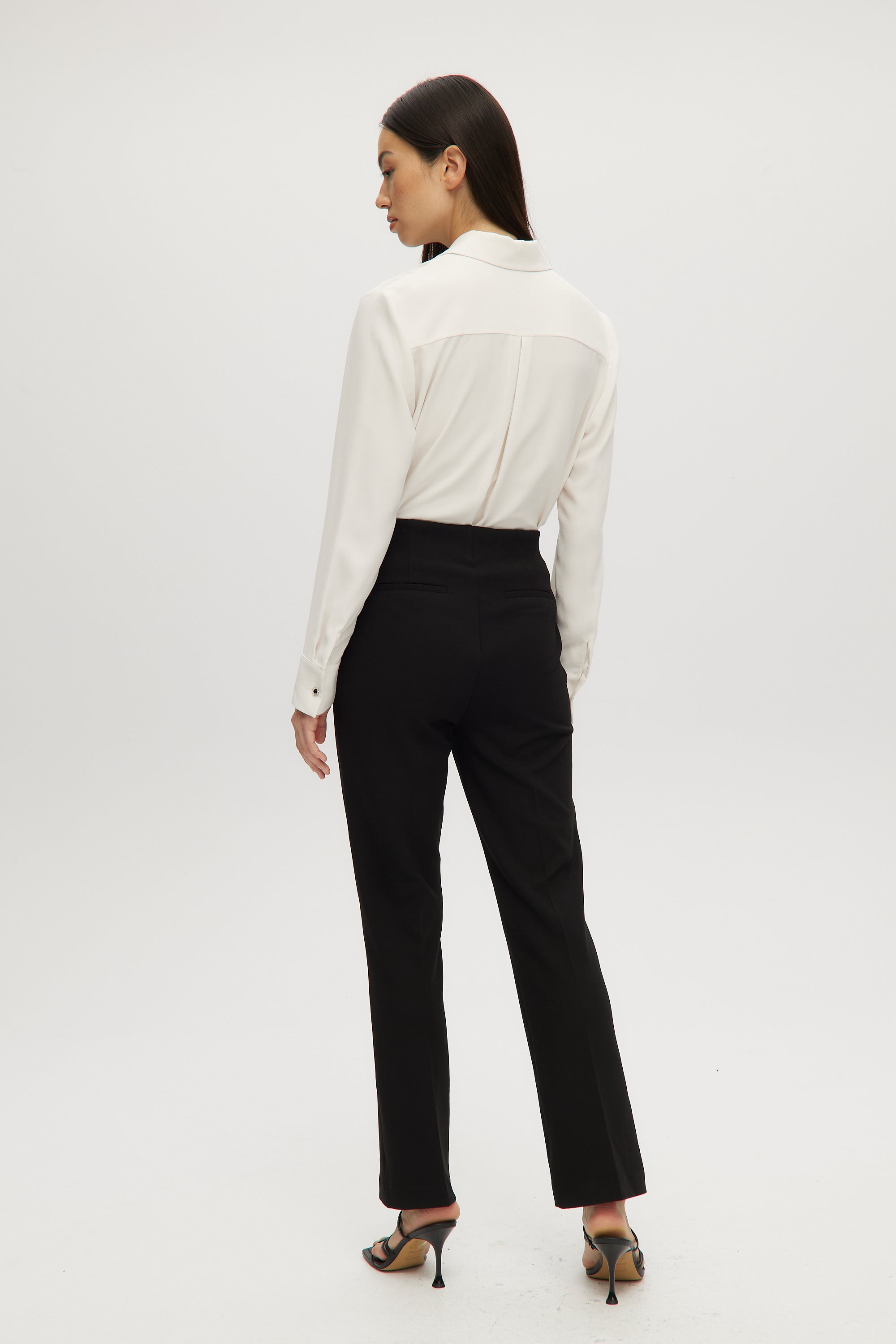 BLACK VEST & HIGH-RISE FLARE PANTS 2PCS SET Hilary Radley BLACK VEST & HIGH-RISE FLARE PANTS 2PCS SET Hilary Radley