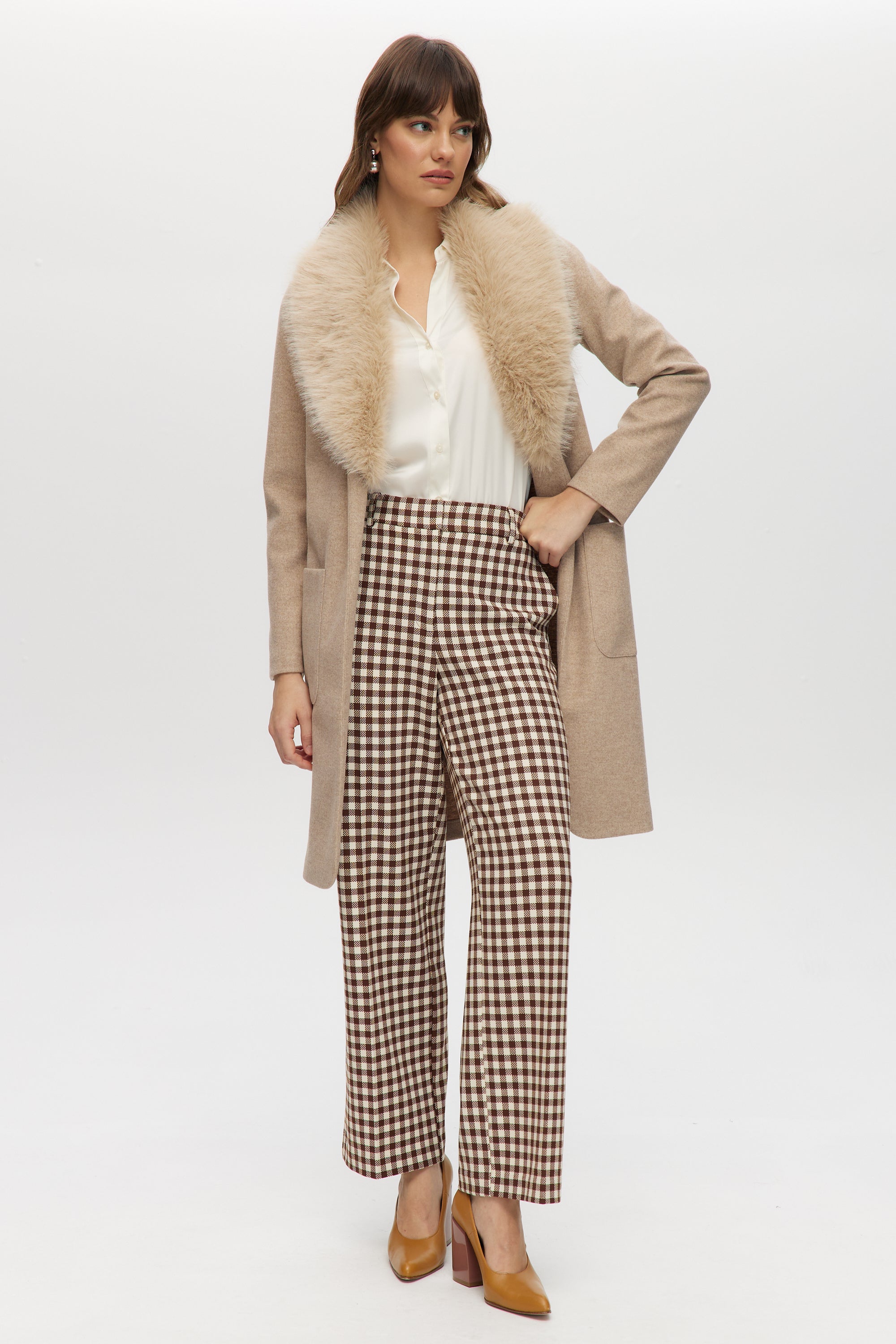 Brown Off-White Tailored Wide-Leg Plaid Pant Brown Off-White Tailored Wide-Leg Plaid Pant