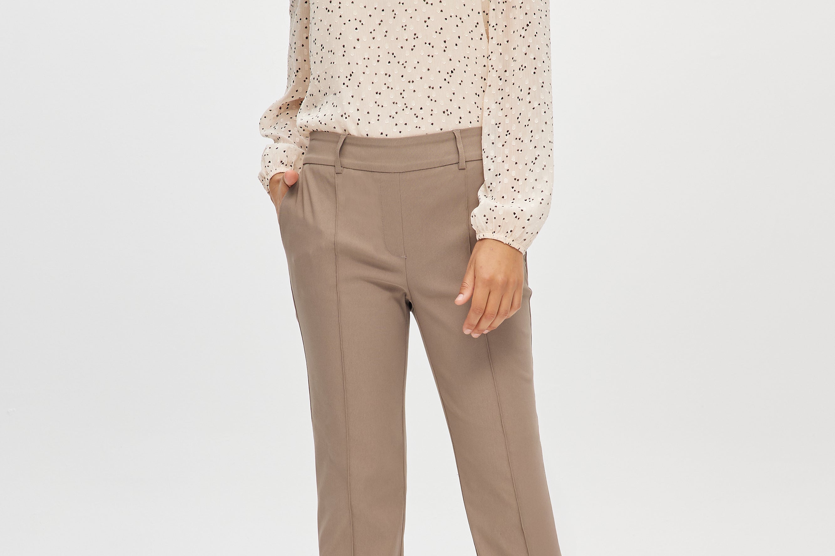 HILARY RADLEY | Discover Timeless Fashion Essentials Hilary Radley HILARY RADLEY | Discover Timeless Fashion Essentials Hilary Radley