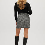 Navy Off White A-line skirt in houndstooth back