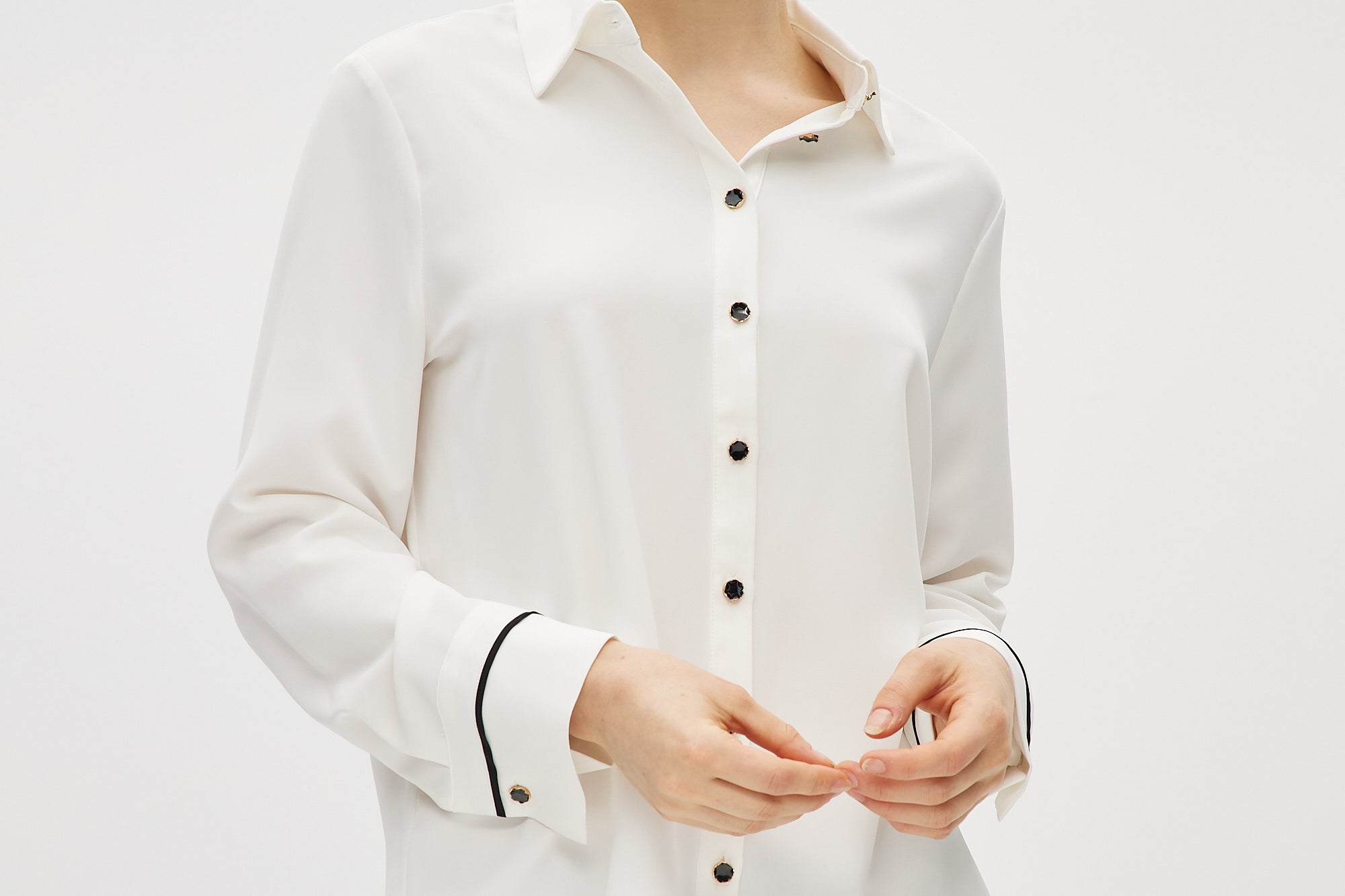 dress shirt with contrast trim Comfort Stretch Non-Iron Solid Dress Shirt With Contrast Trim