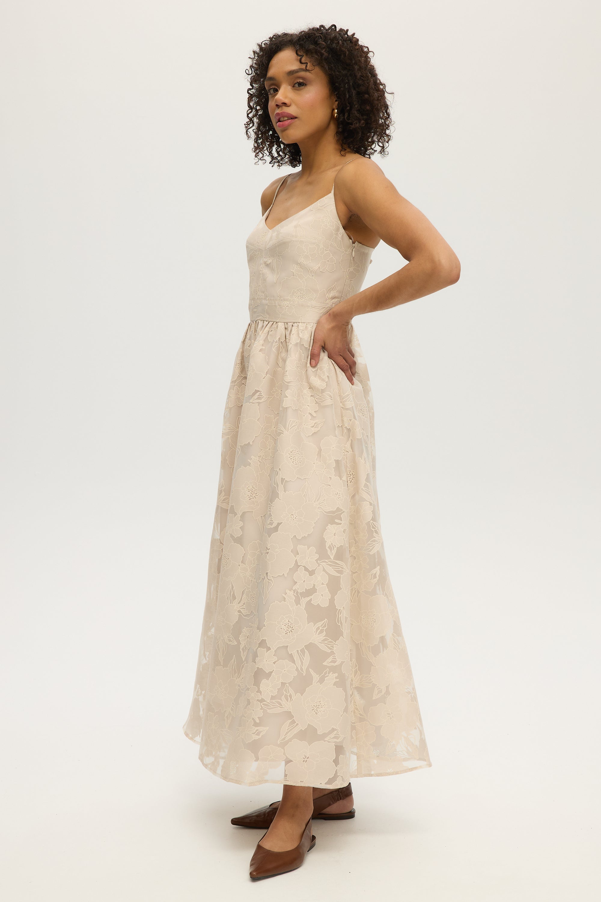 BEIGE FLORAL JACQUARD SLIP MAXI DRESS – Hilary Radley