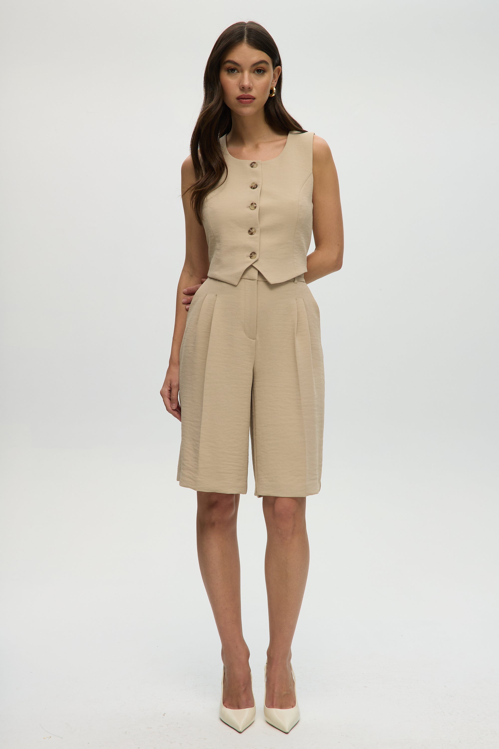 BEIGE CONTEMPORARY FIT BUTTON-UP VEST Hilary Radley BEIGE CONTEMPORARY FIT BUTTON-UP VEST Hilary Radley