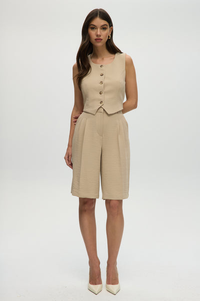 tan dress shorts BEIGE TAILORED BERMUDA SHORTS – Hilary Radley
